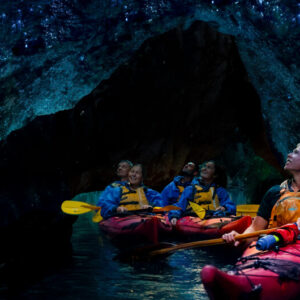 Rotorua: Evening Starlight Gourmet Kayak Tour (1/10)