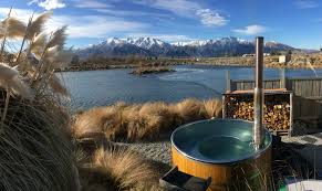 Omarama Hot tubs (1/5)